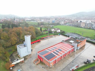 Bikote Solar instala paneles solares en los parques de bomberos de Bizkaia