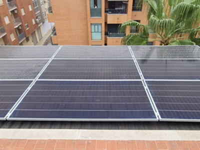 Isla Solar impulsa la descarbonización global con más de 3.000 instalaciones solares residenciales y 300 industriales, ofreciendo soluciones personalizadas y manejo integral de proyectos energéticos sostenibles